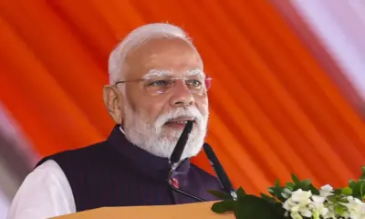 modi talking